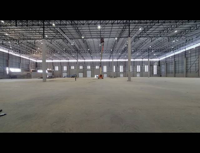 9,910M² WAREHOUSE TO LET IN JET PARK